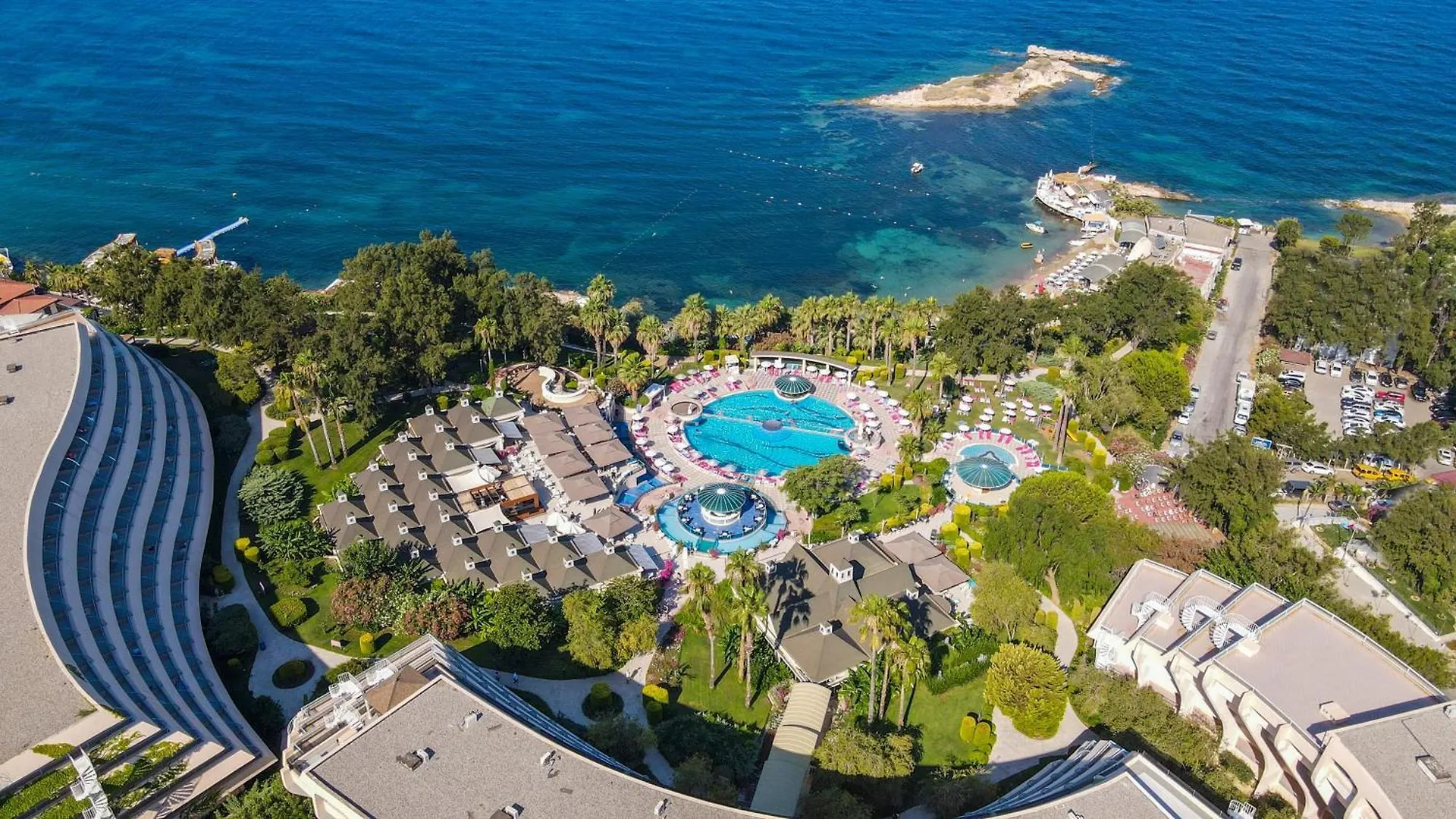 Station touristique Hotel The Grand Blue Sky International à Kusadası
