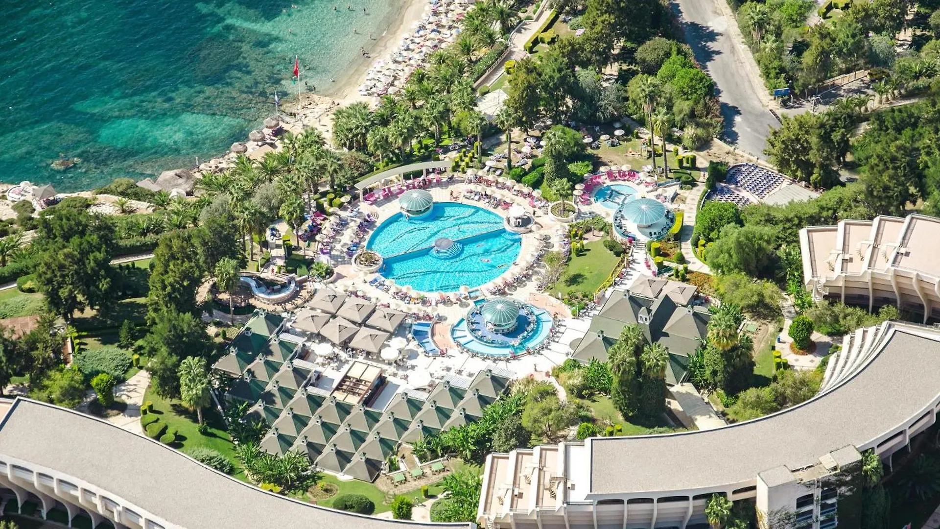 Курортный комплекс Отель The Grand Blue Sky International Кушадасы