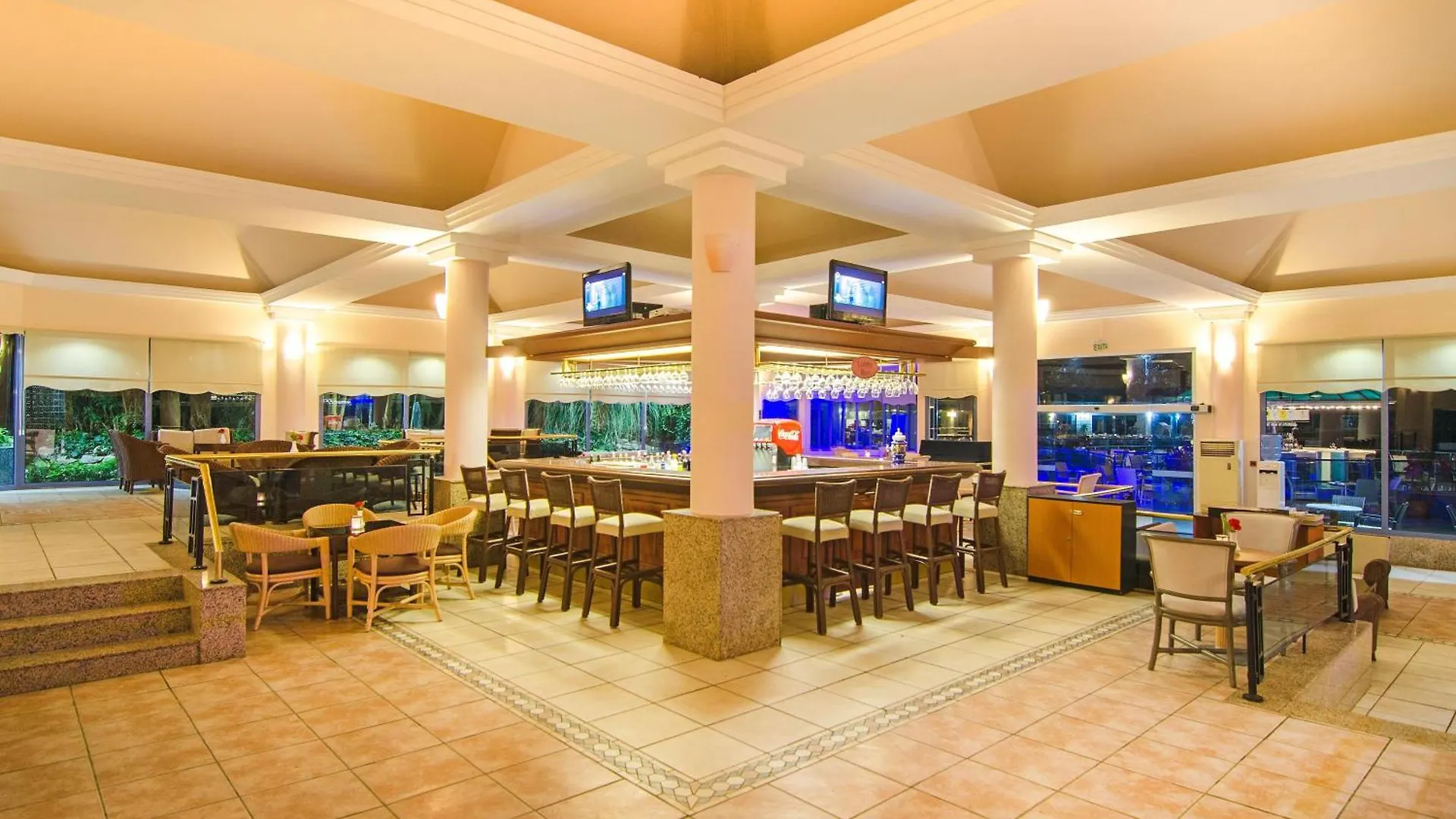 The Grand Blue Sky International Hotel Kusadası 4*,  Turquia