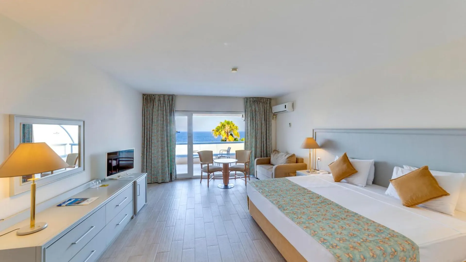 Resort The Grand Blue Sky International Hotel Kusadası
