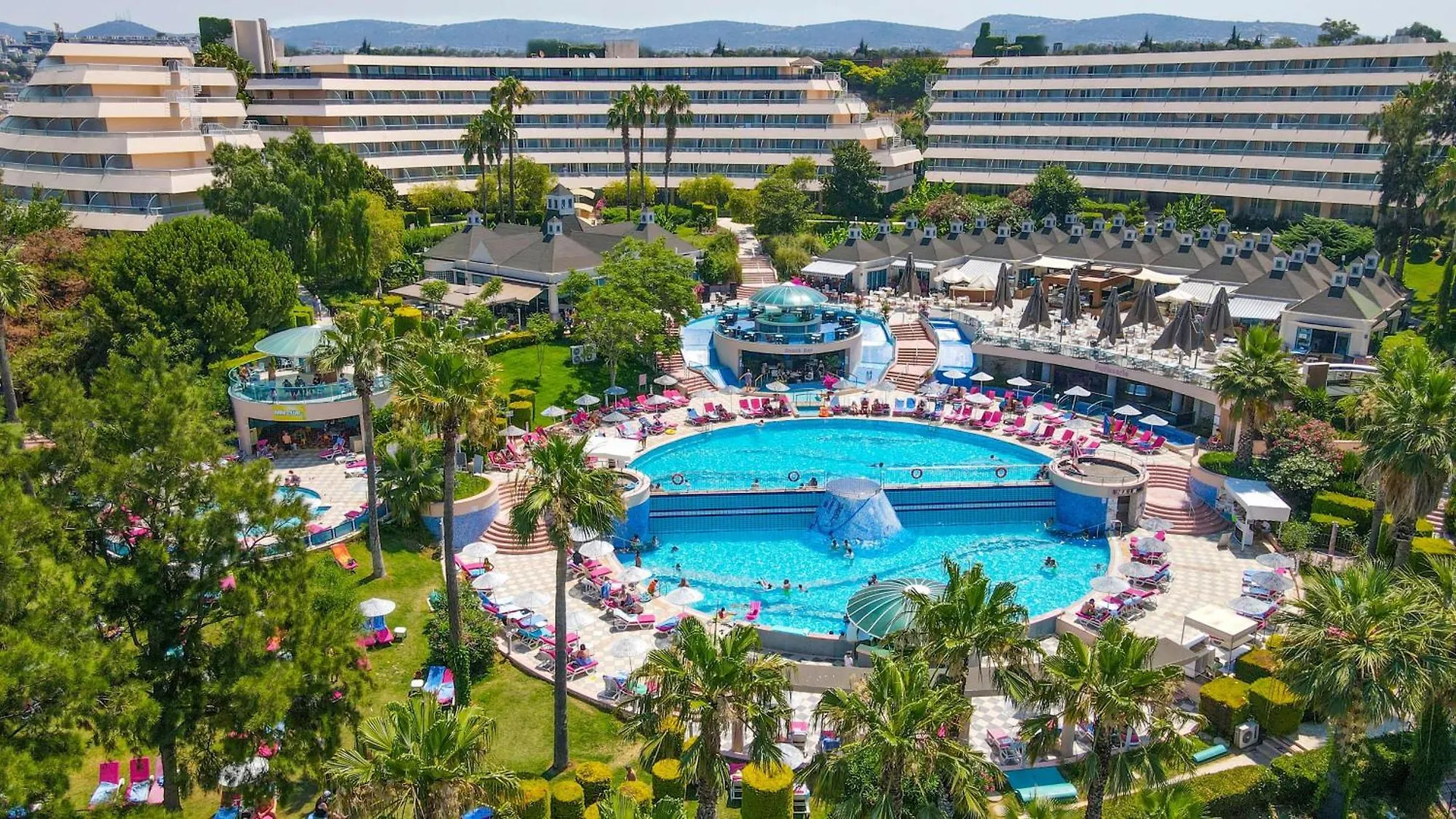 Курортный комплекс Отель The Grand Blue Sky International Кушадасы